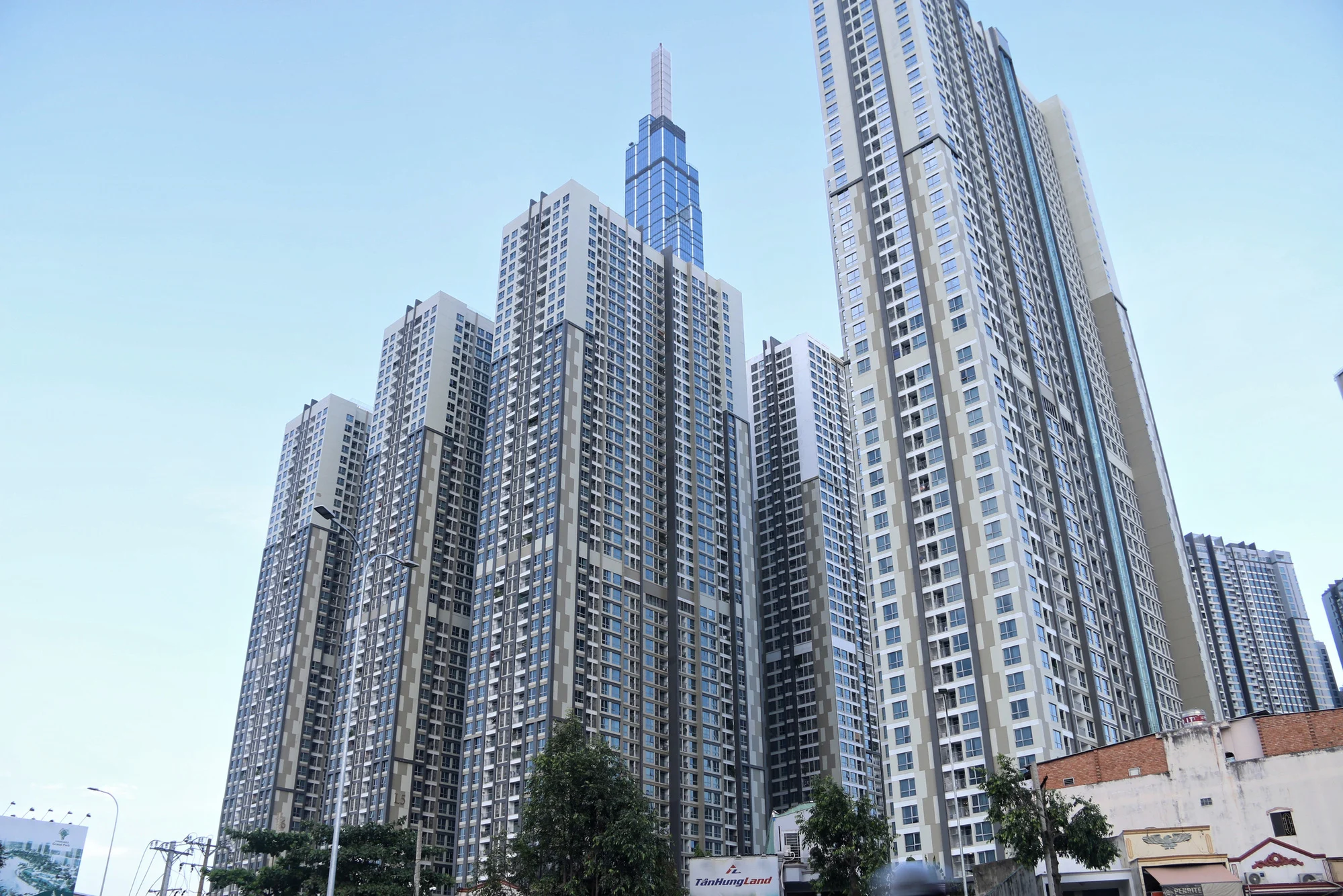 Thị trường bất động sản nửa cuối năm 2021: Xu hướng đầu tư nào được gọi tên? - Ảnh 1.