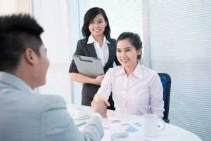 nhan vien tu van bds can nho dieu gi khi ban du an 1 600x401 1